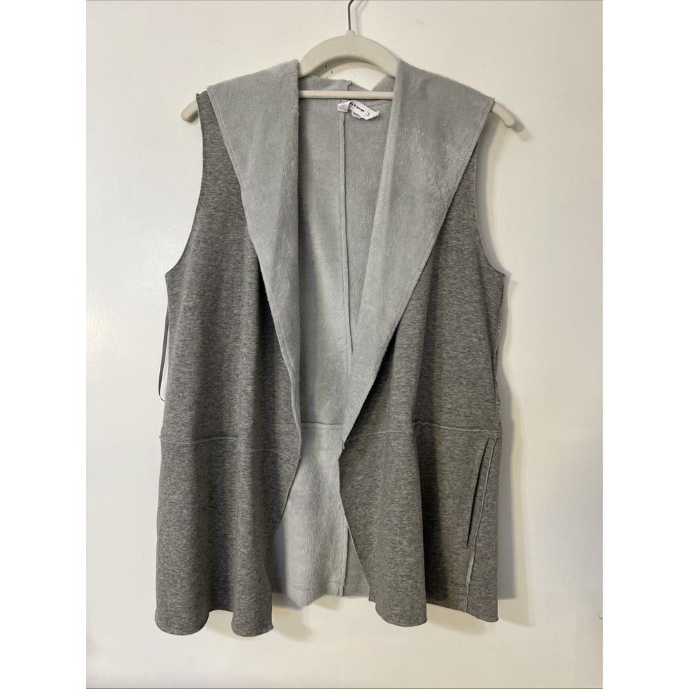 Cable & Gauge Small gray open Long vest raw edge faux fur lining Pockets